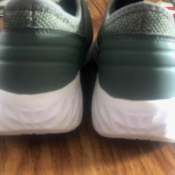 Skechers Cool Wave Green Memory Foam Shoes - Picture 3 of 6